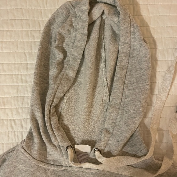 Gray comfy hoodie size small - Picture 3 of 3